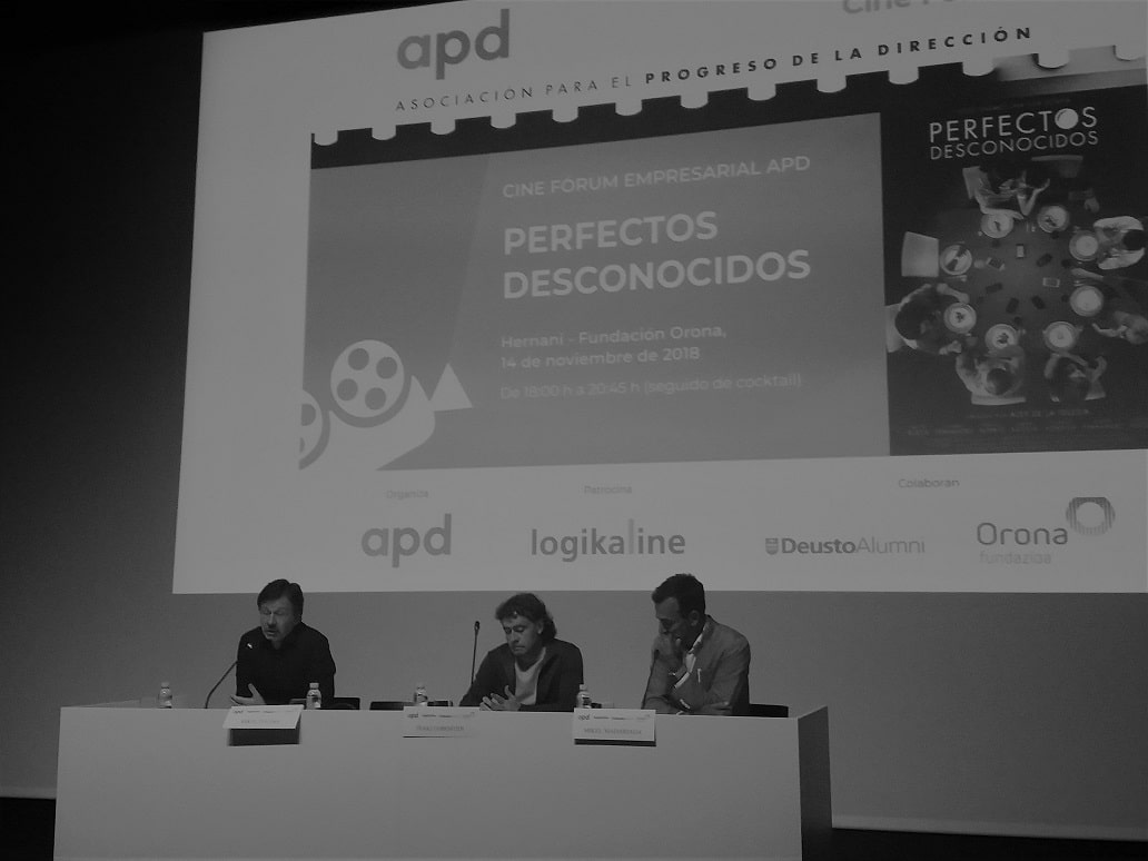 Iñaki Gorostidi, gerente de Logikaline, inaugura el Cine Fórum de APD y Orona dedicado a la gestión de datos